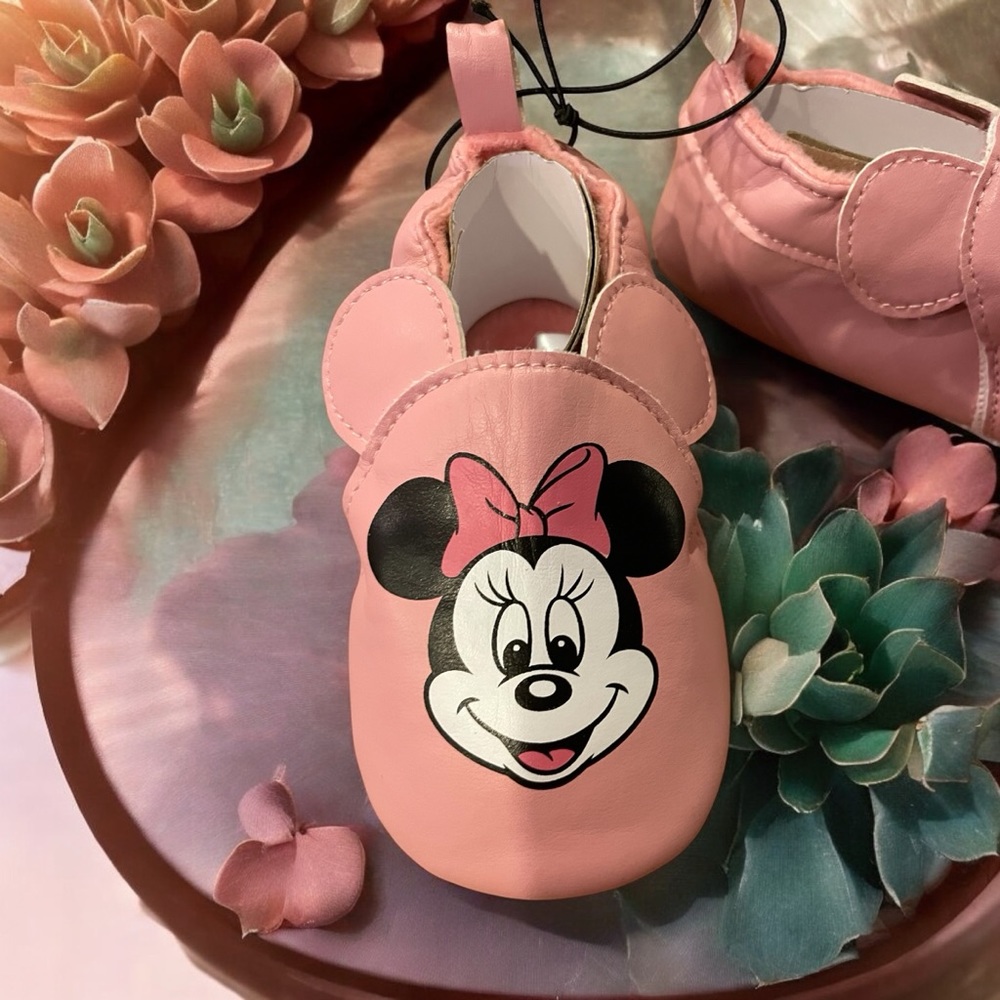 Disney Baby Minnie Mouse shoes size (US 1yr) 20/21